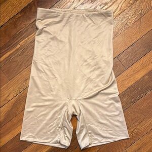 Spanx shapewear - like new